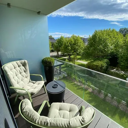 Clyde-premium Lelle Waterfront Private *