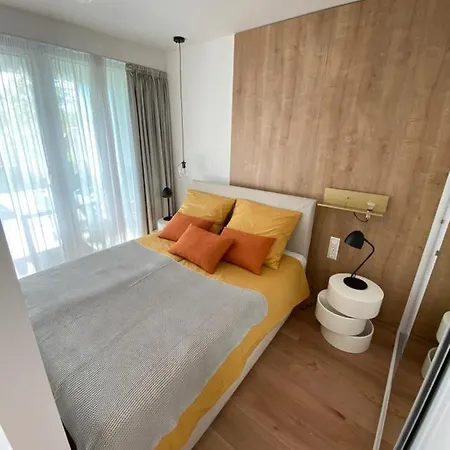 Apartment Clyde-premium Lelle Waterfront Private *