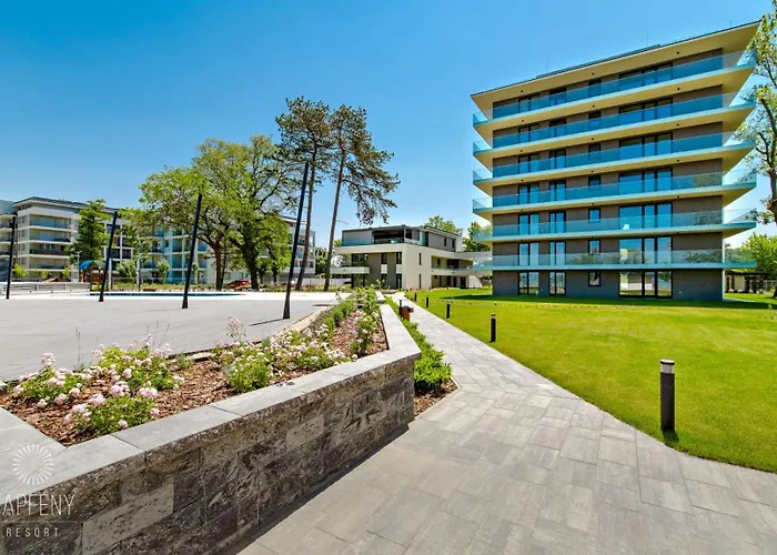 Apartment Clyde-premium Lelle Waterfront Private